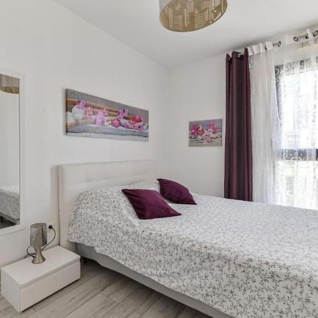 Cosy Stay Saint-Germain-en-Laye Exterior photo